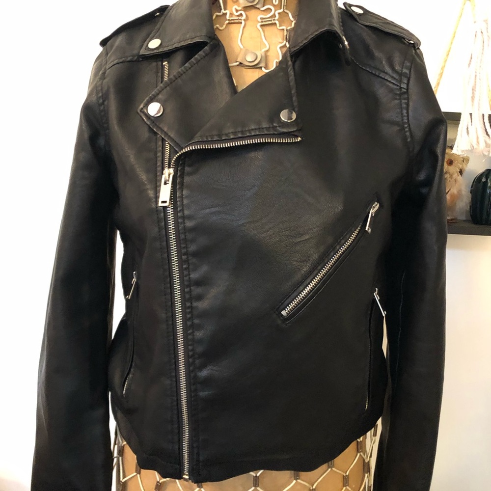 Faux vegan motorcycle jacket with fur lining